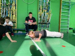 �����������